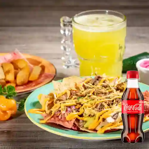 Combo Nachos Mixtos + Coca Cola Original 250ML