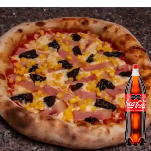 Pizza Ciruela,Maíz,Tocineta +Cocacola Org 1.5l
