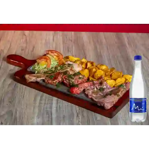 Combo Plato 3 Carnes + Manantial Sin Gas 600ML