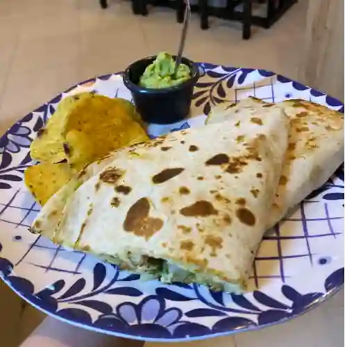 Combo Quesadilla Al Pastor + Mr Tea Limón 250 ml