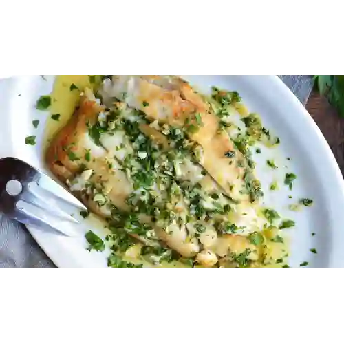 Filete Róbalo Ajillo +Patacón Camaronero +CocaCola Org 400ml