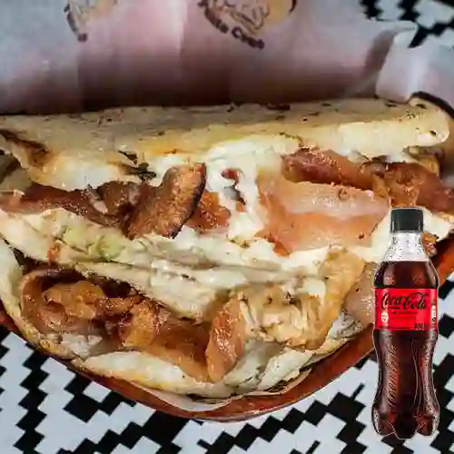 Arepa Empechugada c/ Tocineta +Cocacola S/az 400ml