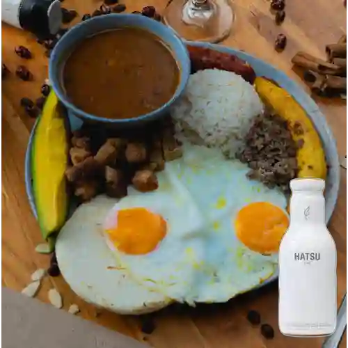 Combo Bandeja Paisa + Hatsu Blanco 400 ml