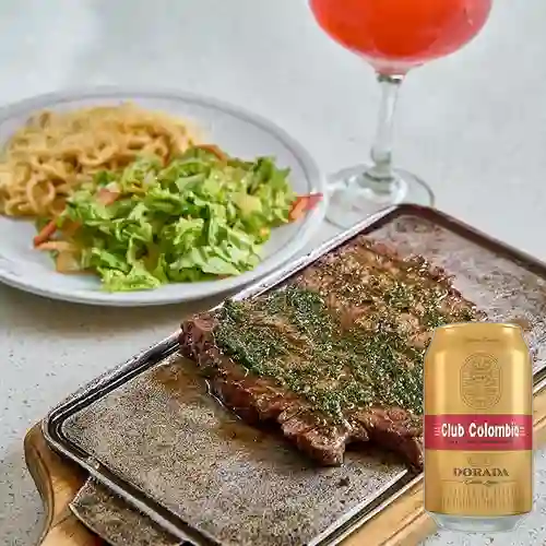 Combo Baby Beef + Club col. Dorada Lta 330ml