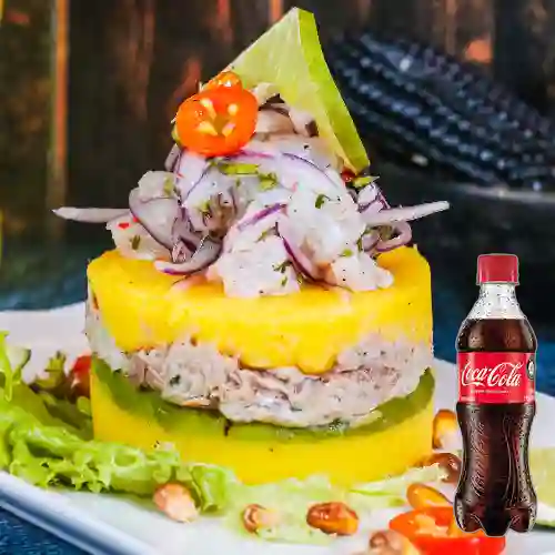 Combo Causa Acevichada + Coca Cola Original 400ml