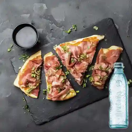Combo Pizza Variada + Bretaña 250 ml