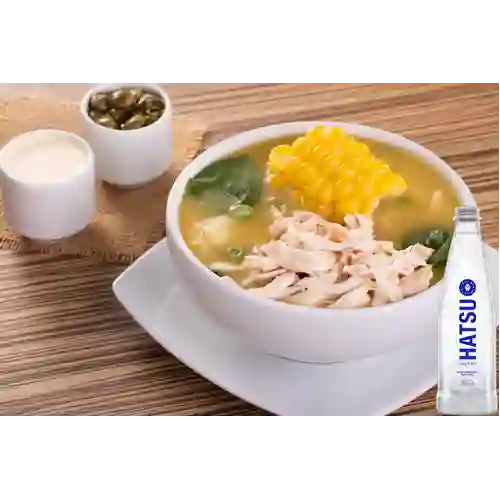 Combo Sopa en Taza de Ajiaco +Agua Hatsu S/gas 500Ml