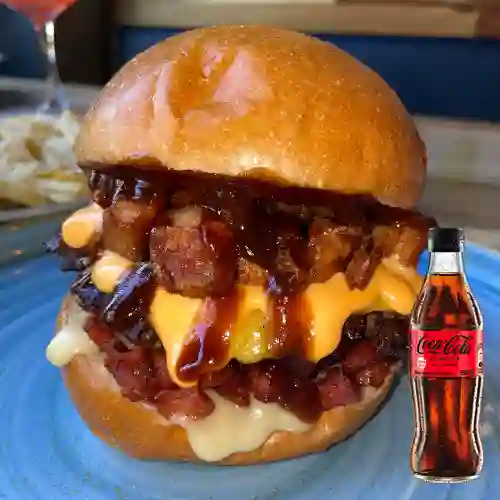 Ganadora 2do Puesto Burger Master +CocaCola S/az 300ml