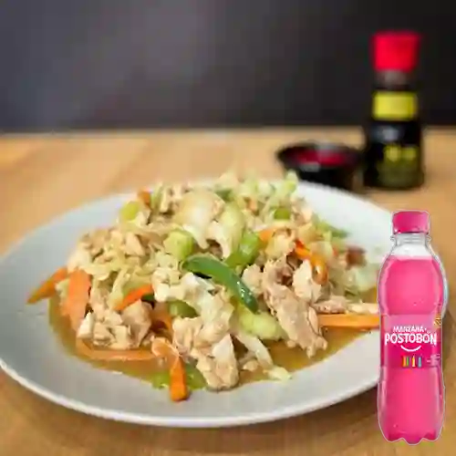 Combo Chop Suey de Pollo + Postobón Manzana 250 ml