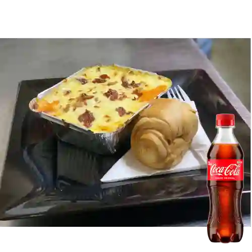 Lasaña Personal Pollo&Tocineta +Cocacola Org 400ml