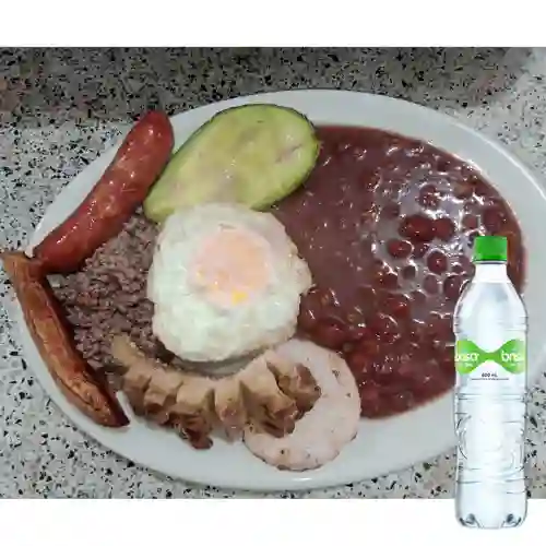 Combo Bandeja Paisa + Brisa Con Gas 600ML