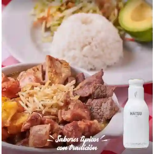 Combo Cazuela Paisa de 32 Onzas +Hatsu Blanco de 400ml