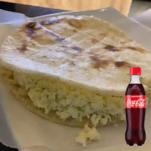 Combo Arepa de Queso + Coca Cola 500 ml