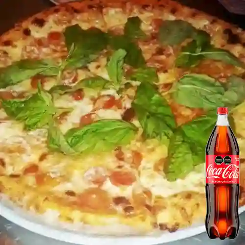 Combo Capresse de 33cm 8prc. + Cocacola Orig 1.5l