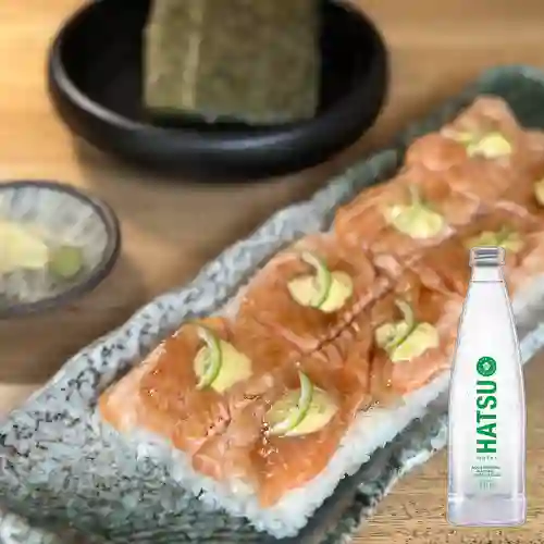 Combo Toro Salmon Aburi Temaki +Agua Hatsu C/Gas 300ml