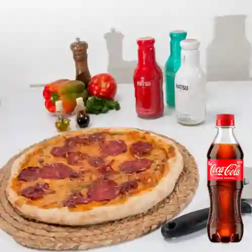 Combo Pizza Mediana Americana + Coca Cola Original 400 ml