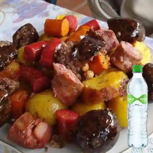 Combo Fritanga Personal + Brisa con Gas 600ML