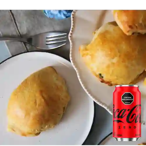 Empanada Pollo c/ Champiñones +CocaCola ZERO 330ml