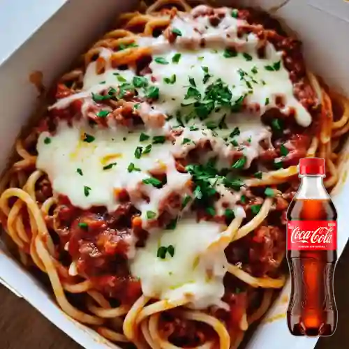 Combo Pasta Boloñesa + Coca-Cola Original 400 ml