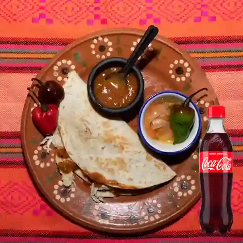 Combo Quesadilla c/ Pollo +Cocacola Orig 400ml