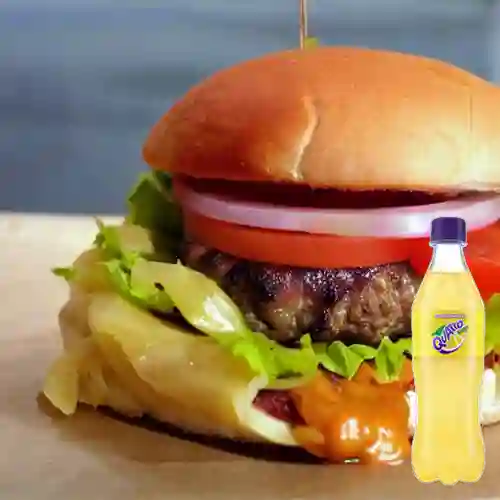 Combo Hamburguesa Media Libra + Quatro 400 ml