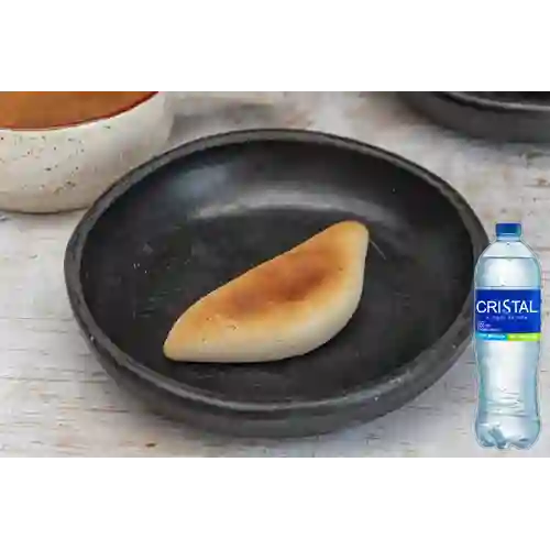 Combo Pandebono + Agua Cristal 300 ml