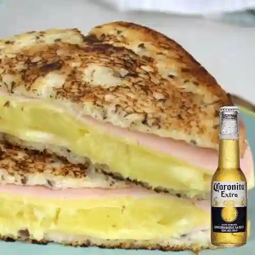 Combo Panini Hawaiano + Coronita 210ml