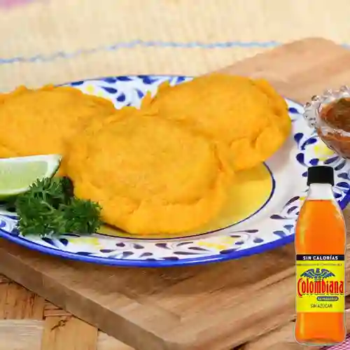 Combo Pastel de Pollo + Colombiana 400 ml