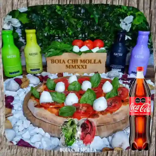 Combo Caprese 41cm 8 Porciones +Cocacola Orig 1.5l