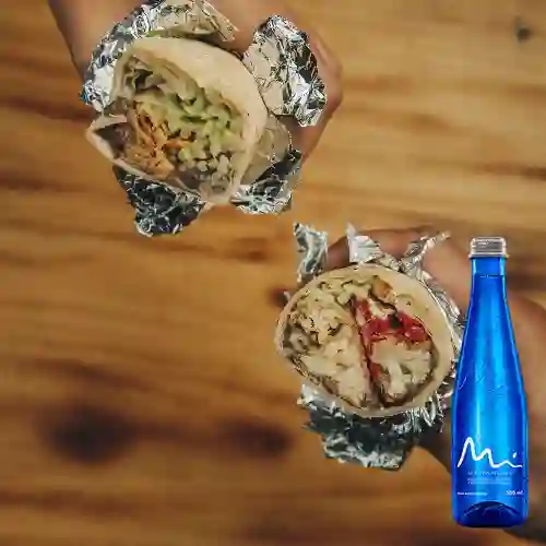 Combo Burrito de Pollo. + Manatial Sin Gas 500ML