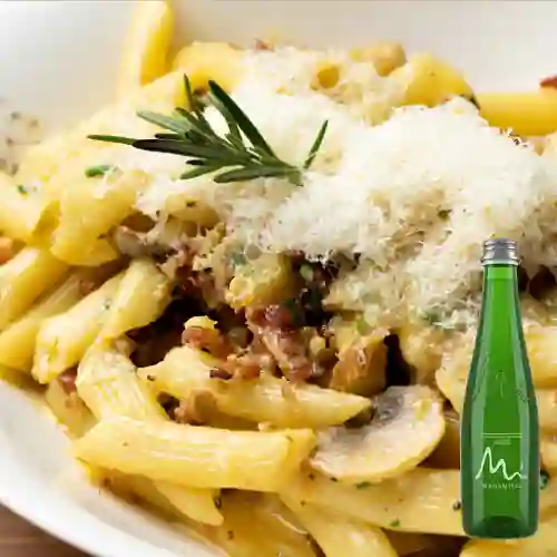 Combo Pasta Hot Sweet Bacon + Manantial con Gas 300ML