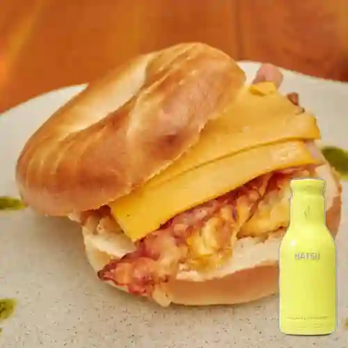 Bagel Estilo Americano + Hatsu Amarillo Carambolo 400ml