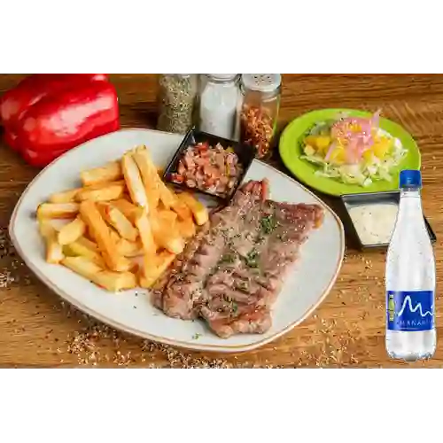 Combo Chata de Res a la Plancha +Manantial S/gas 600ml
