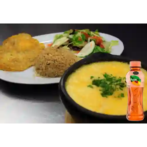 Combo Cazuela de Camarones + Fuze Tea Durazno 400ML