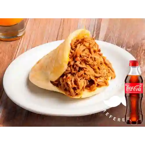 Combo Arepas 2 Carnes + Coca Cola Original 400 ml