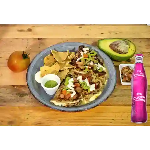 Combo Quesadilla Al Pastor Mediana +Uva Postobon 350ml