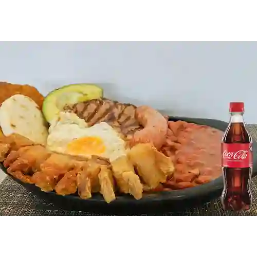 Combo Bandeja Paisa + Coca Cola Original 600ML