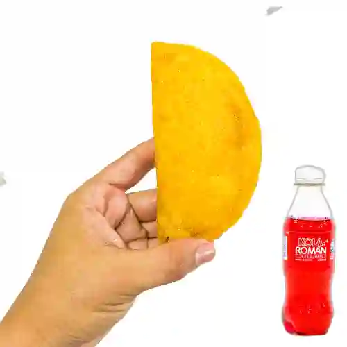 Combo Empanada de Maíz de Carne + Kola Roman 250Ml