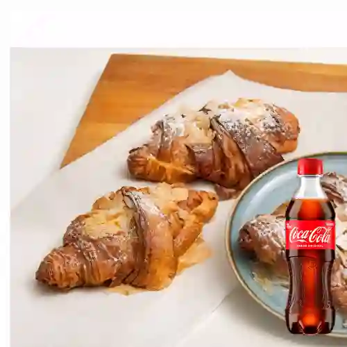 Combo X3 Croissant Almendras +Cocacola Orig 400ml