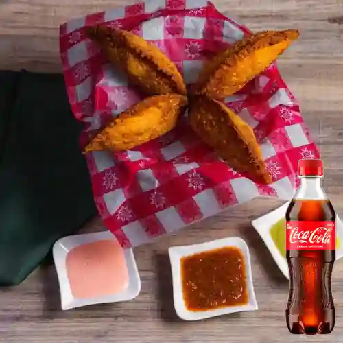 Combo Empanada Lechona + Coca Cola Original 400ml