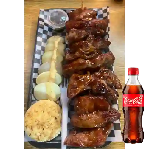 Combo Chuzo de Costilla + Coca Cola Original 400 ml