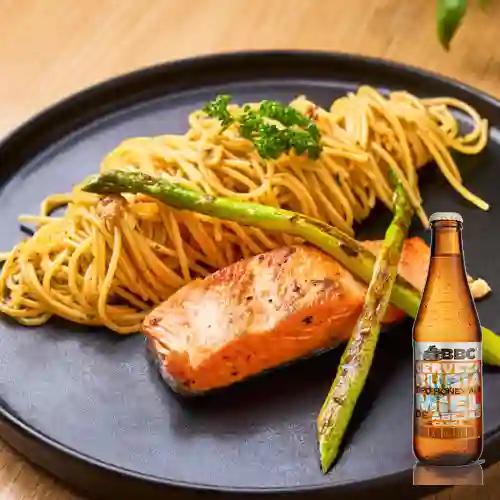 Combo Pasta Aglio Olio con Salmón Grille + BBC Chapinero Porter 330ml