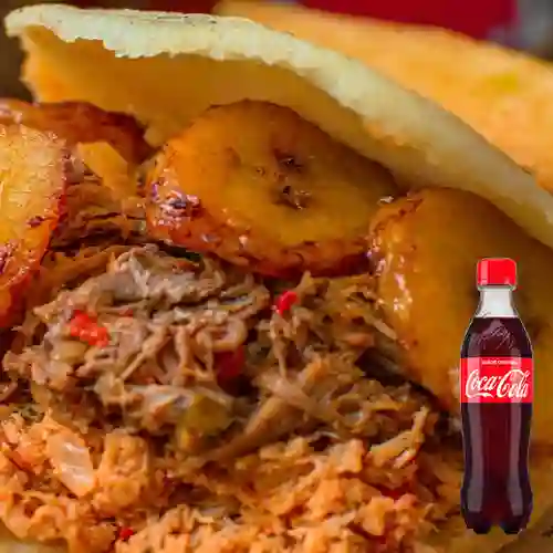 Combo Arepa Madurita + Coca-Cola Sabor Original 400 ml