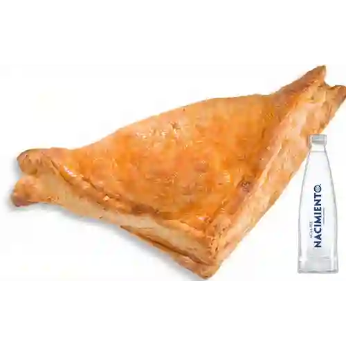 Combo Pastel de Pollo + Nacimiento Sin Gas 500 ml