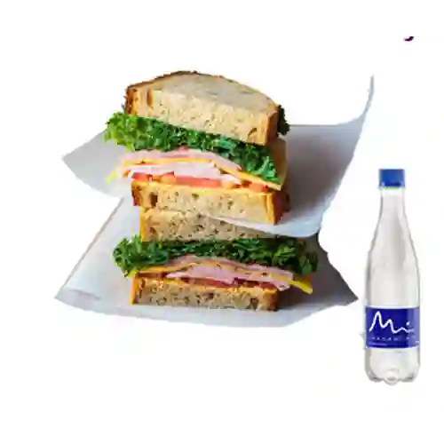 Sándwich de Pepperoni +Agua Mineral Manantial 600ml