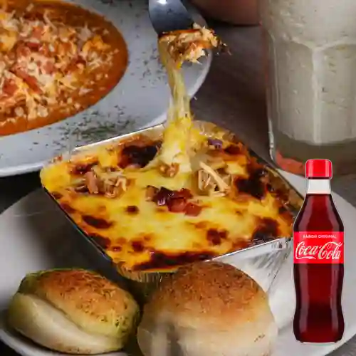 Combo Lasaña Mixta + Coca-Cola Sabor Original 350 ml