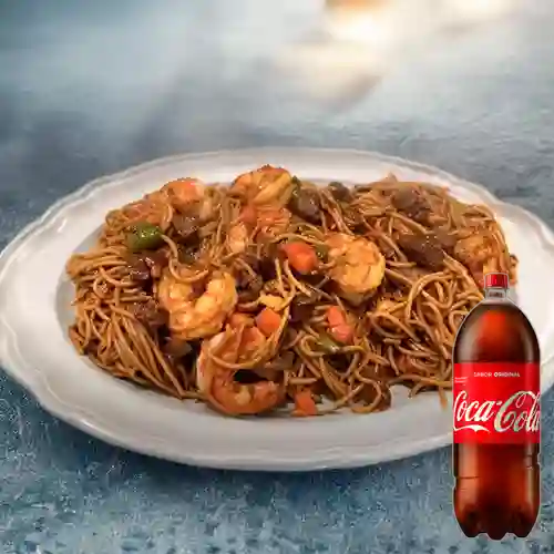 1 Spaguettis c/ Pollo,Cerdo&Camarón +Cocacola Org 3L