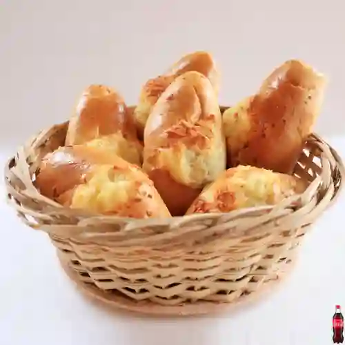 Combo Pan de Queso + Coca Cola 600ml