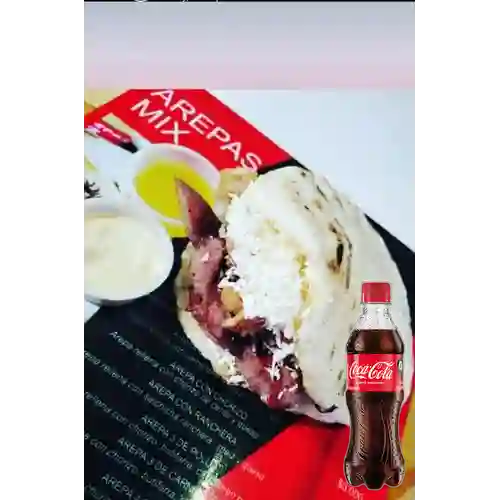 Combo Arepa Suiza + Coca Cola Original 400 ml