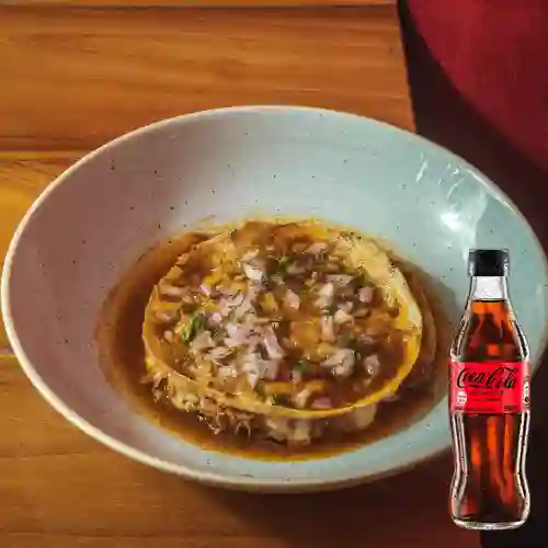 Combo Quesadilla de Birria +Cocacola S/az 300ML